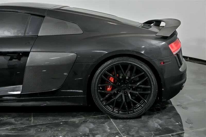 2017 Audi 4S R8 - Image 9 of 12