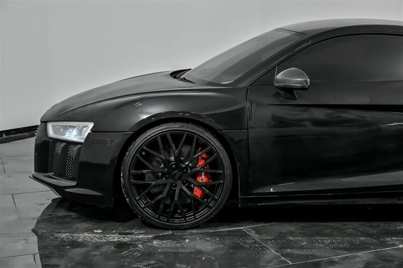 2017 Audi 4S R8 - Image 7 of 12