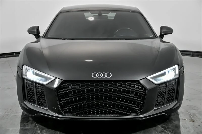 2017 Audi 4S R8 - Image 4 of 21