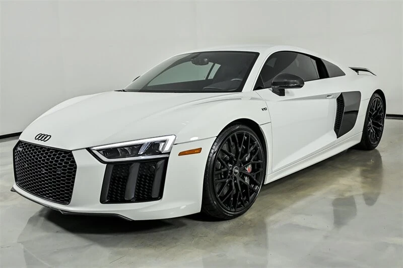 2017 Audi 4S R8 - Image 6 of 31