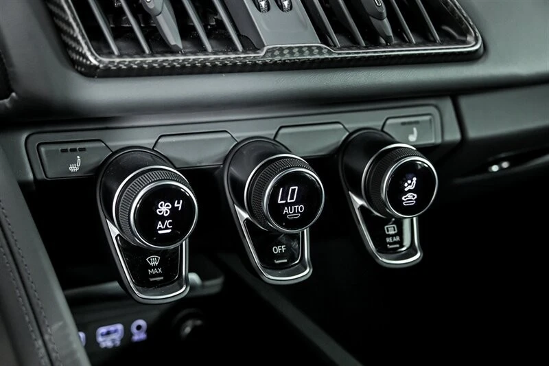 2017 Audi 4S R8 - Image 29 of 31