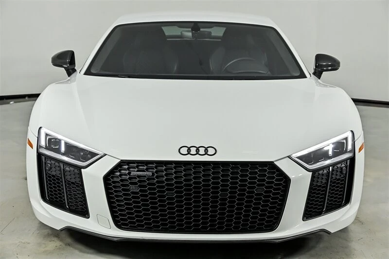 2017 Audi 4S R8 - Image 5 of 31