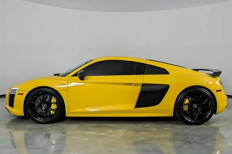 2017 Audi 4S R8 - Image 8 of 21