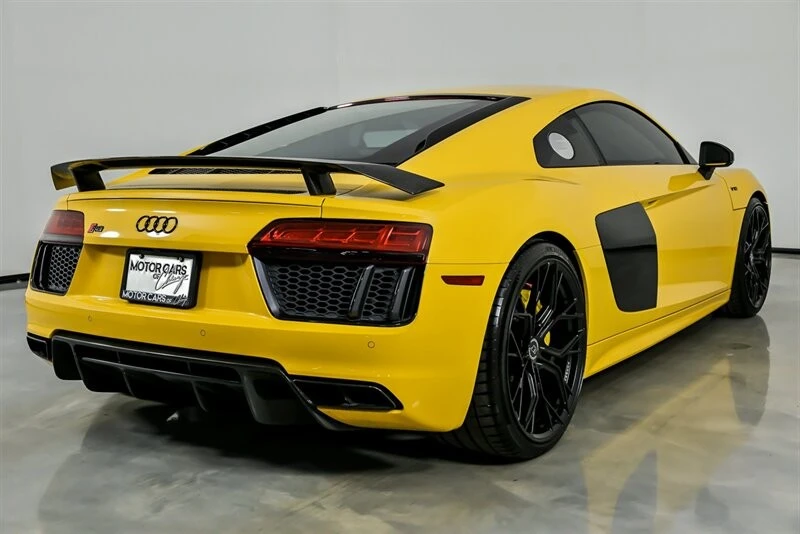 2017 Audi 4S R8 - Image 14 of 21