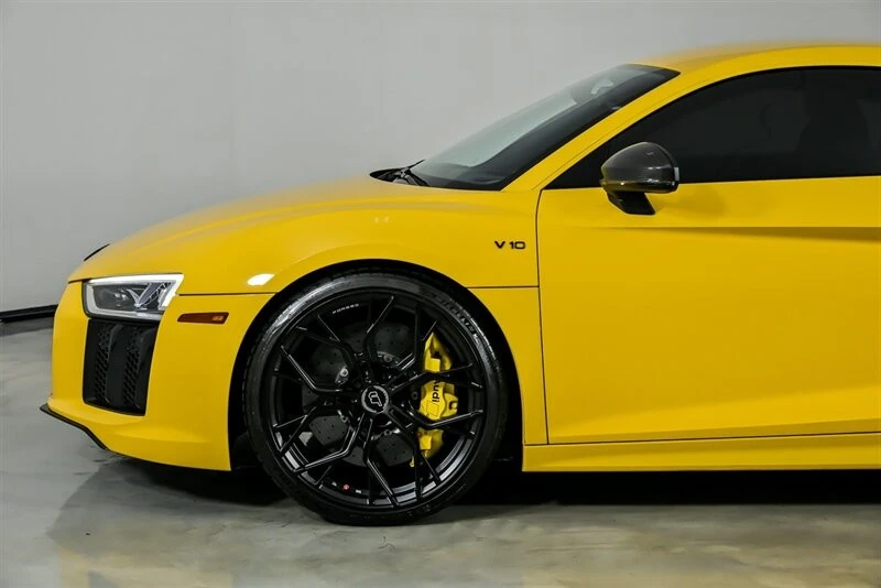 2017 Audi 4S R8 - Image 7 of 21