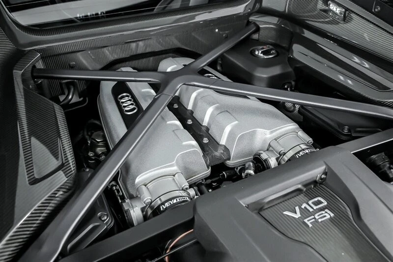 2017 Audi 4S R8 - Image 16 of 21