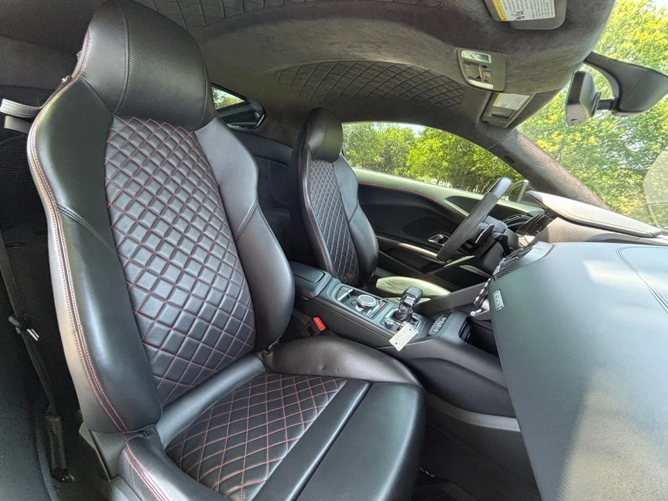2017 Audi 4S R8 - Image 28 of 31