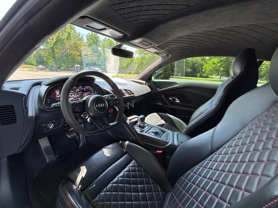 2017 Audi 4S R8 - Image 11 of 31