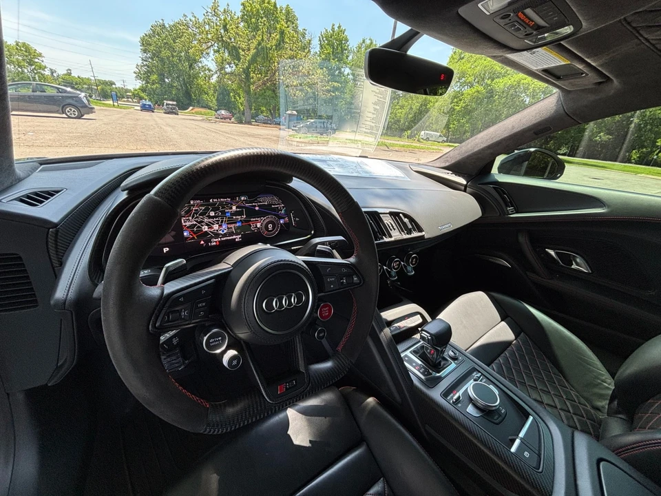 2017 Audi 4S R8 - Image 12 of 31