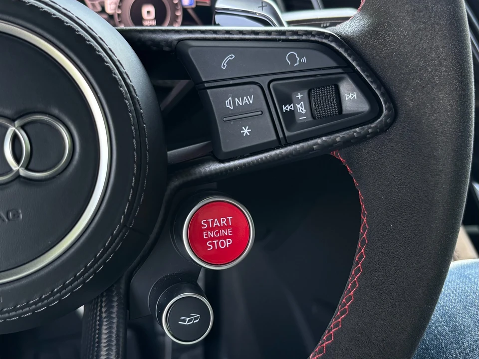 2017 Audi 4S R8 - Image 18 of 31