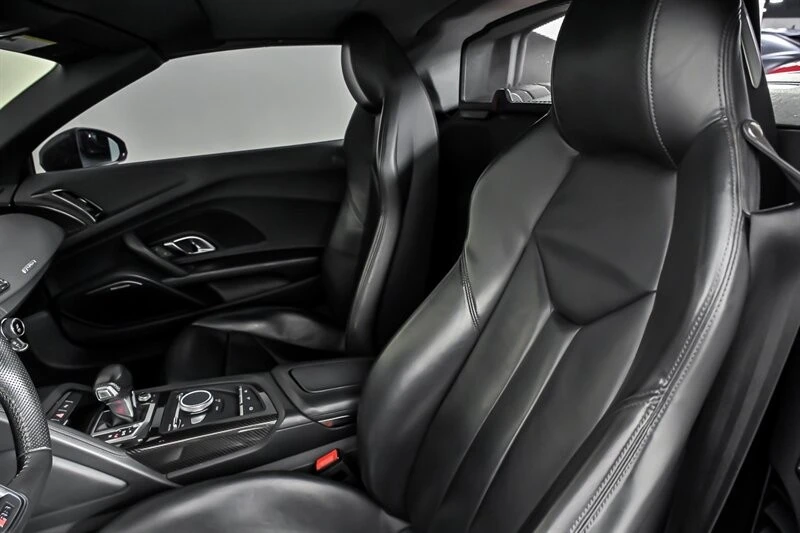 2017 Audi 4S R8 - Image 22 of 31