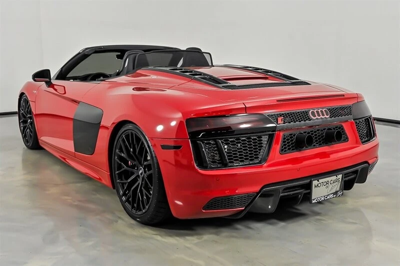 2017 Audi 4S R8 - Image 8 of 31
