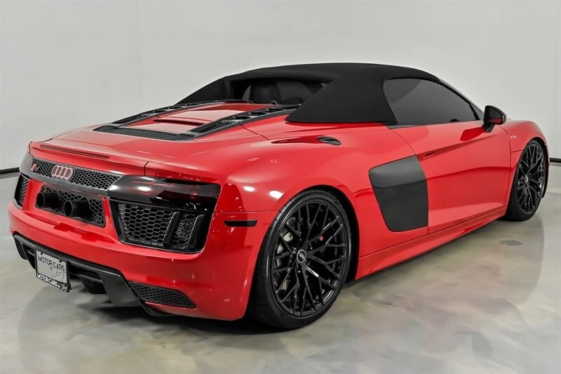 2017 Audi 4S R8 - Image 13 of 31