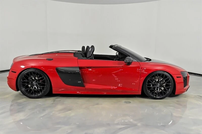 2017 Audi 4S R8 - Image 11 of 31