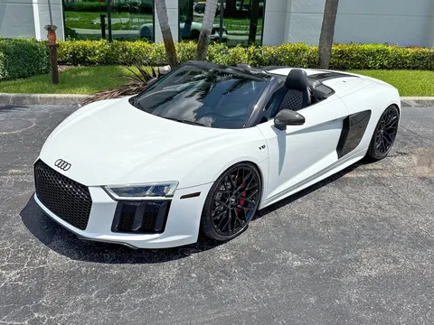 2017 Audi R8 5.2 Quattro V10 Spyder