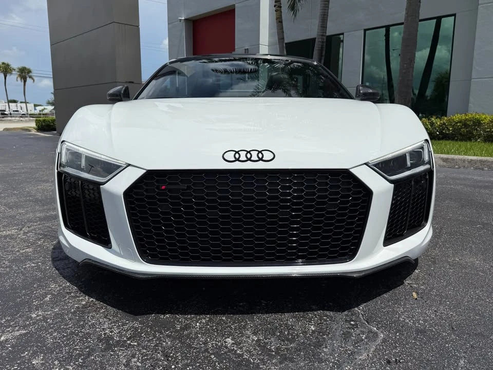 2017 Audi 4S R8 - Image 5 of 17