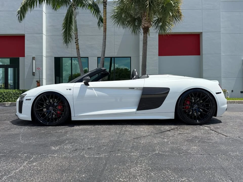 2017 Audi 4S R8 - Image 7 of 17