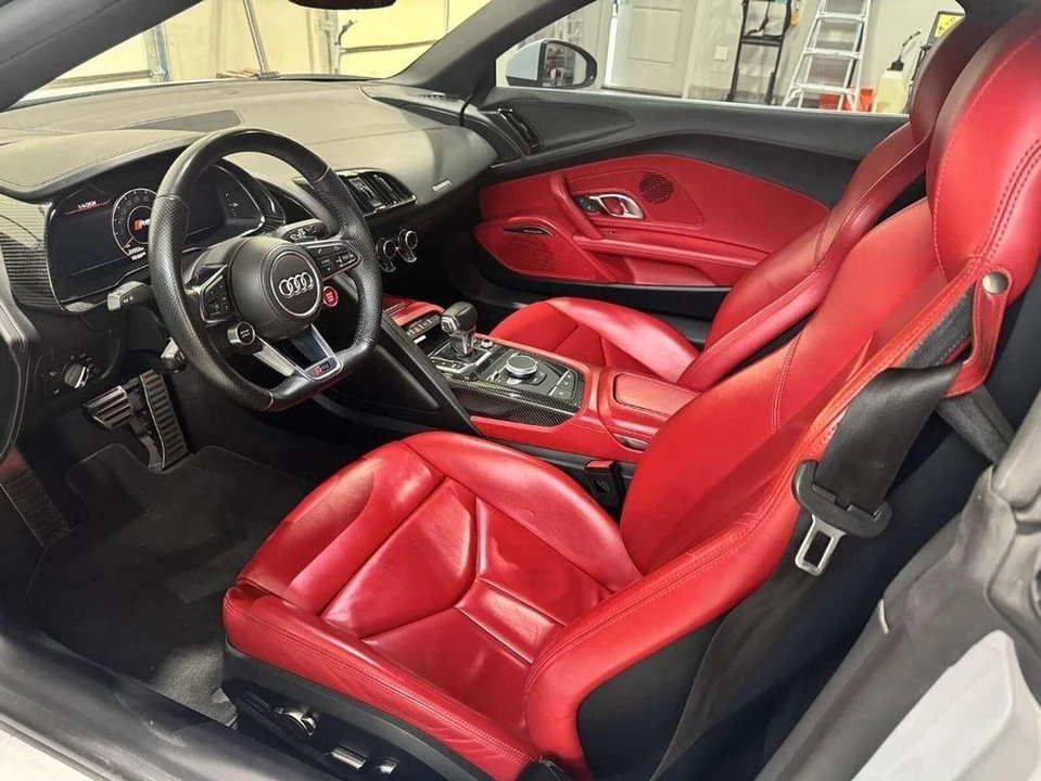 2017 Audi 4S R8 - Image 5 of 7