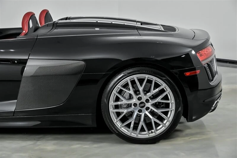 2017 Audi 4S R8 - Image 9 of 21