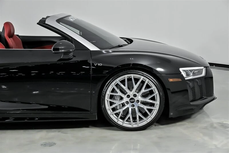2017 Audi 4S R8 - Image 15 of 21