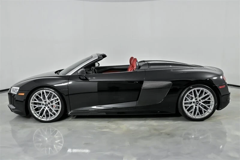 2017 Audi 4S R8 - Image 8 of 21