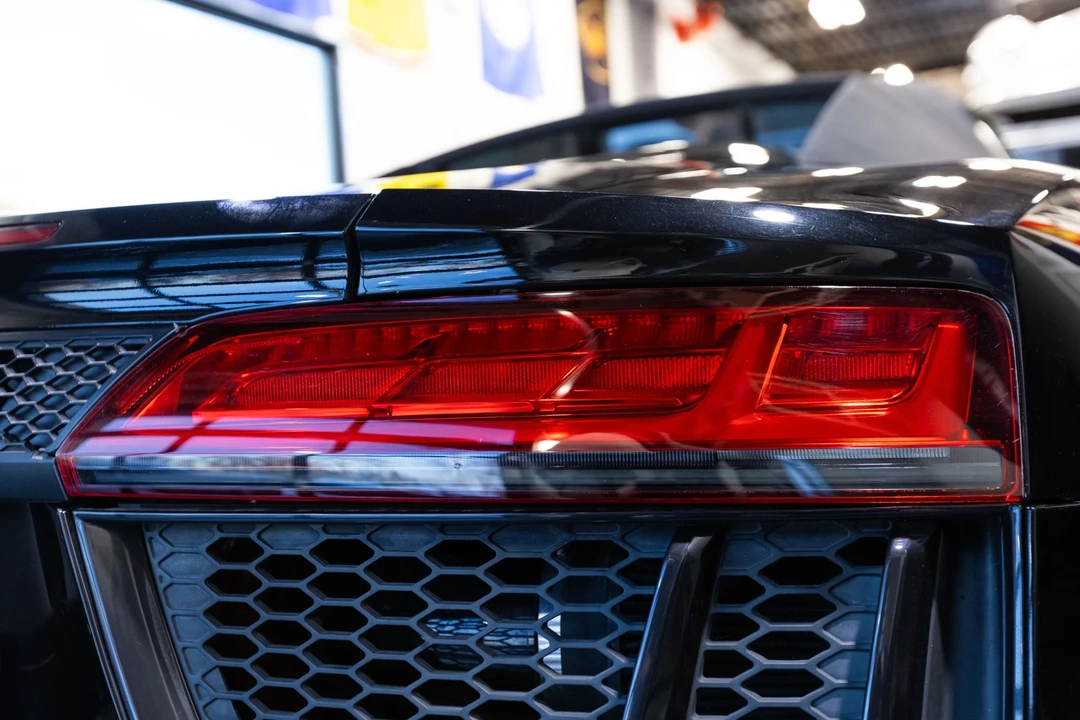 2017 Audi 4S R8 - Image 17 of 21