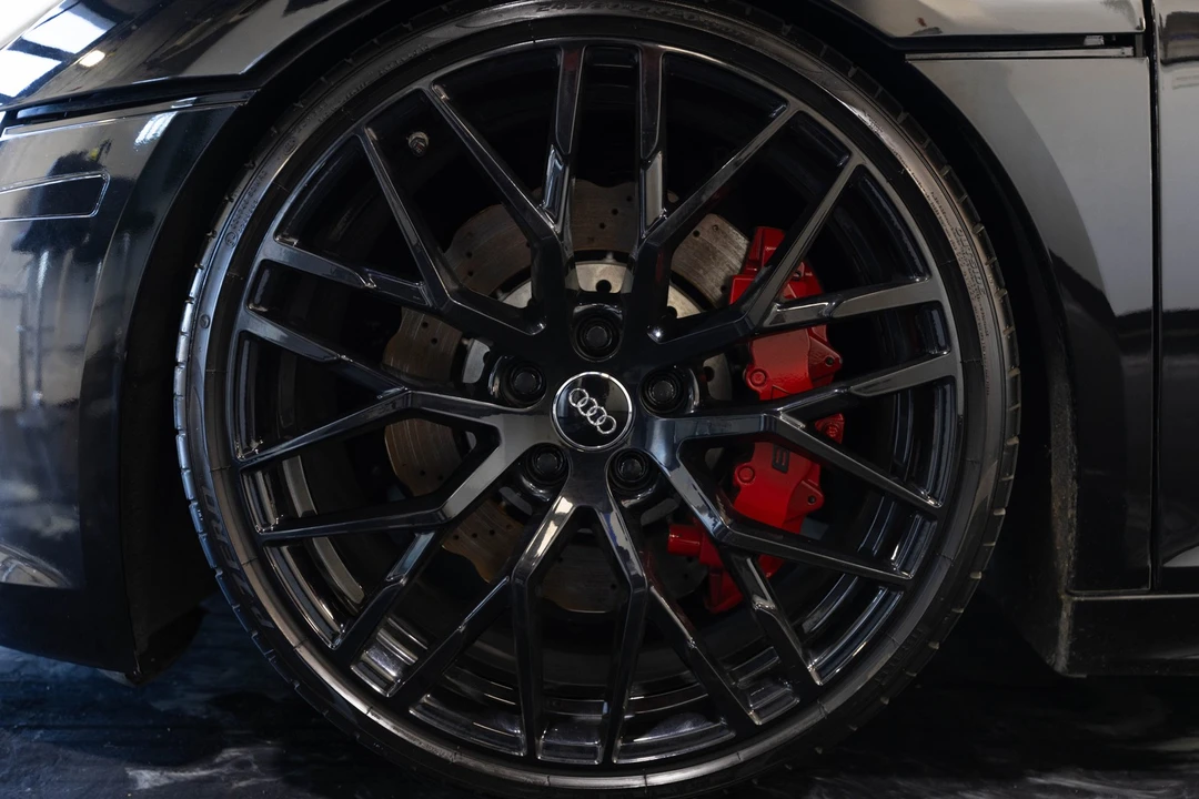 2017 Audi 4S R8 - Image 5 of 12