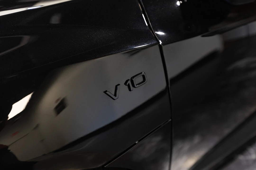 2017 Audi 4S R8 - Image 6 of 12