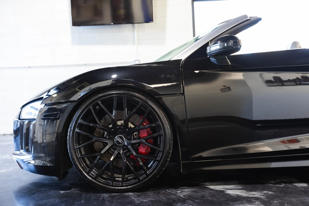 2017 Audi 4S R8 - Image 4 of 12