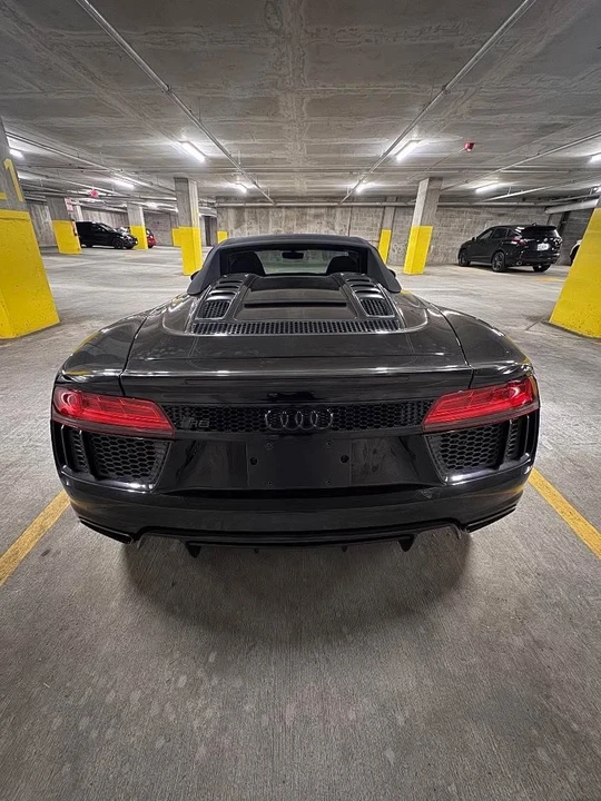 2017 Audi 4S R8 - Image 2 of 12