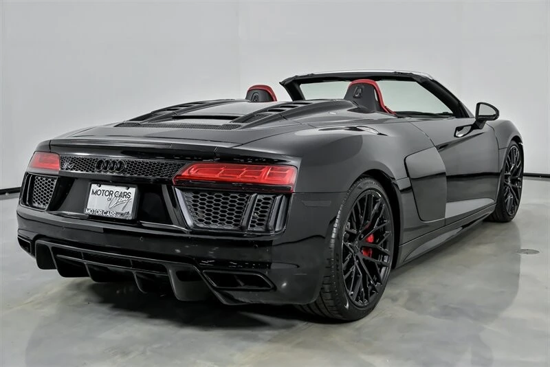 2017 Audi 4S R8 - Image 12 of 21