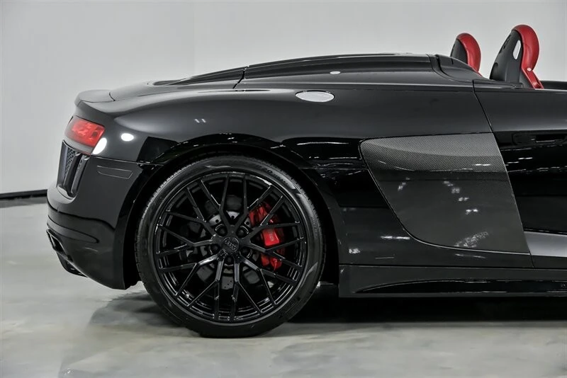 2017 Audi 4S R8 - Image 13 of 21