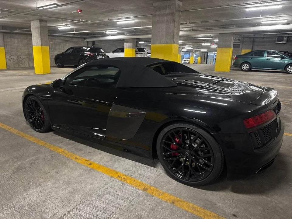 2017 Audi 4S R8 - Image 4 of 12