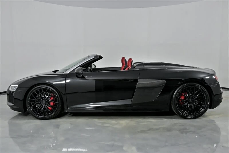 2017 Audi 4S R8 - Image 8 of 21
