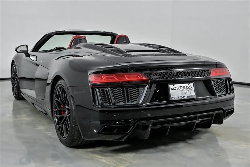 2017 Audi 4S R8 - Image 10 of 21