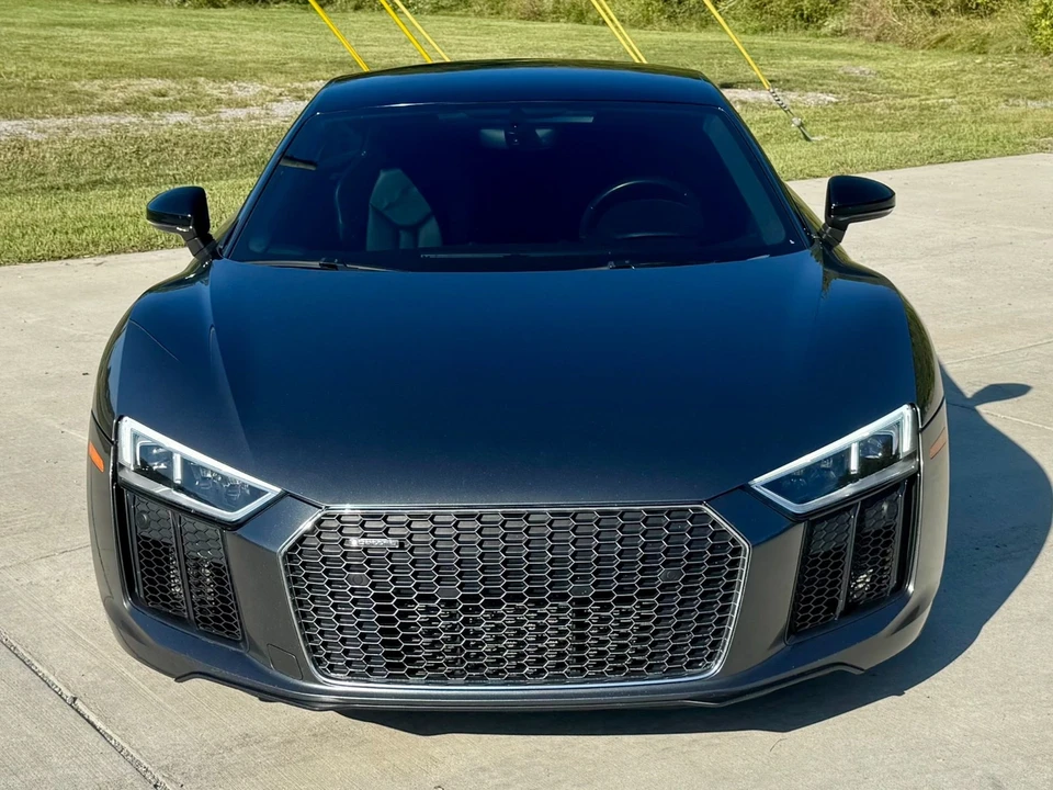 2017 Audi 4S R8 - Image 5 of 12
