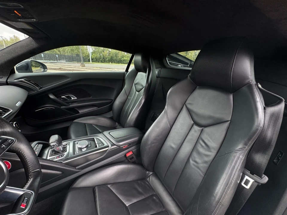 2017 Audi 4S R8 - Image 11 of 12