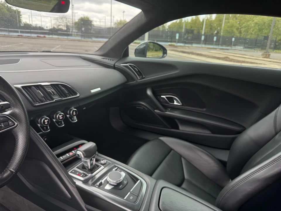 2017 Audi 4S R8 - Image 20 of 21