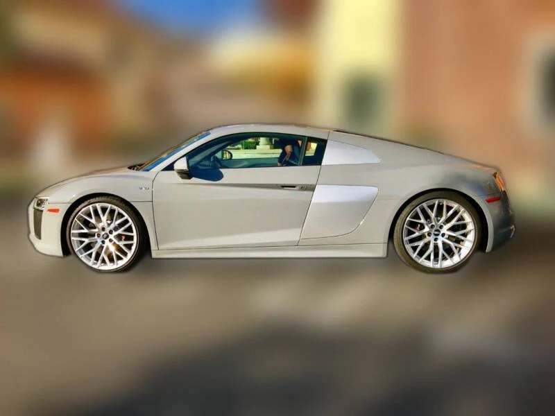 2017 Audi 4S R8 - Image 7 of 14