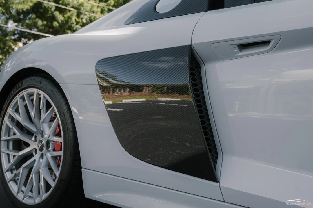 2017 Audi 4S R8 - Image 4 of 12