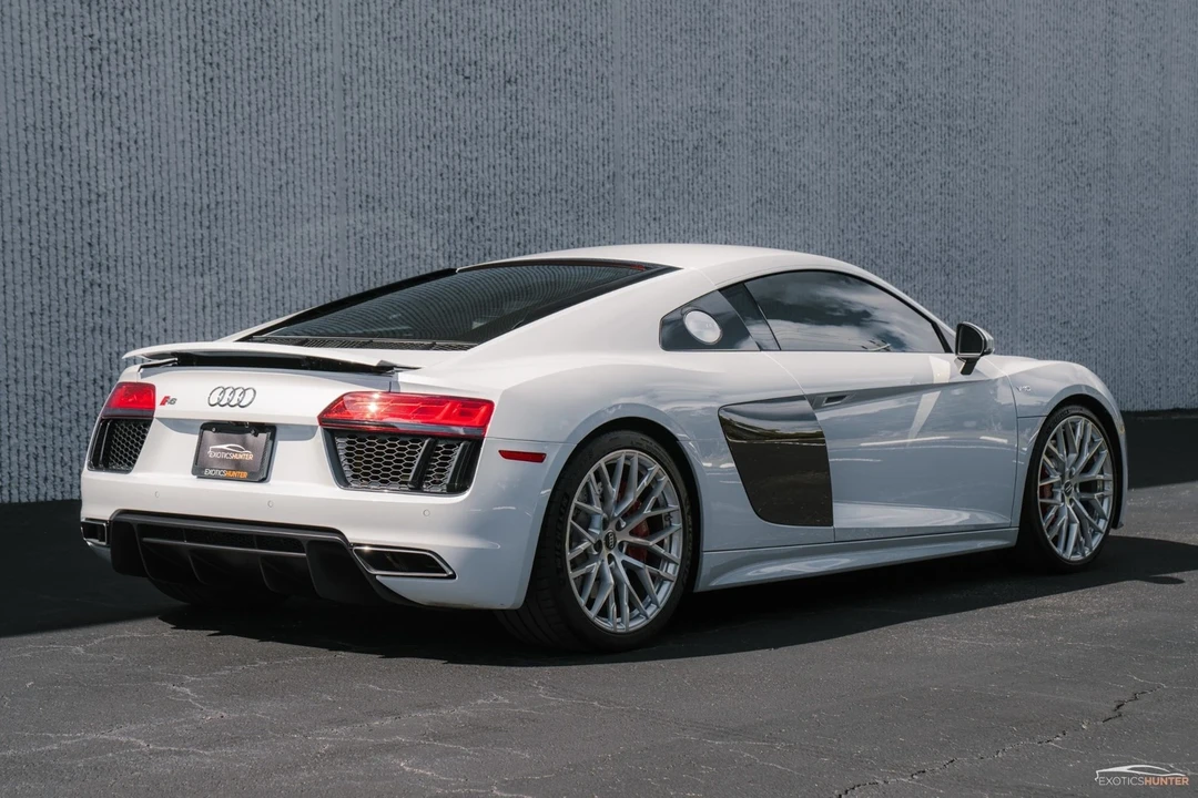 2017 Audi 4S R8 - Image 12 of 12