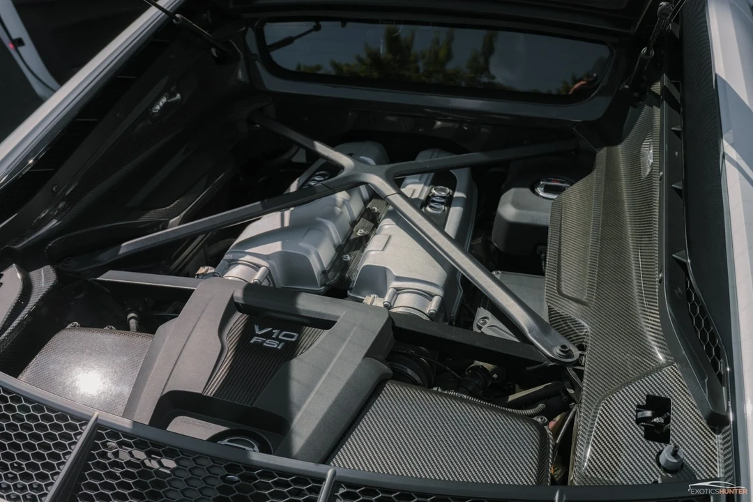 2017 Audi 4S R8 - Image 9 of 12