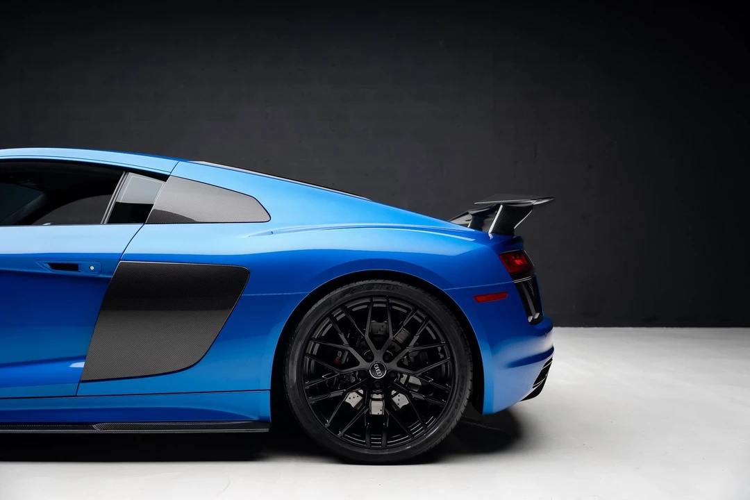 2017 Audi 4S R8 - Image 20 of 31