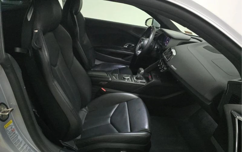 2017 Audi 4S R8 - Image 2 of 12