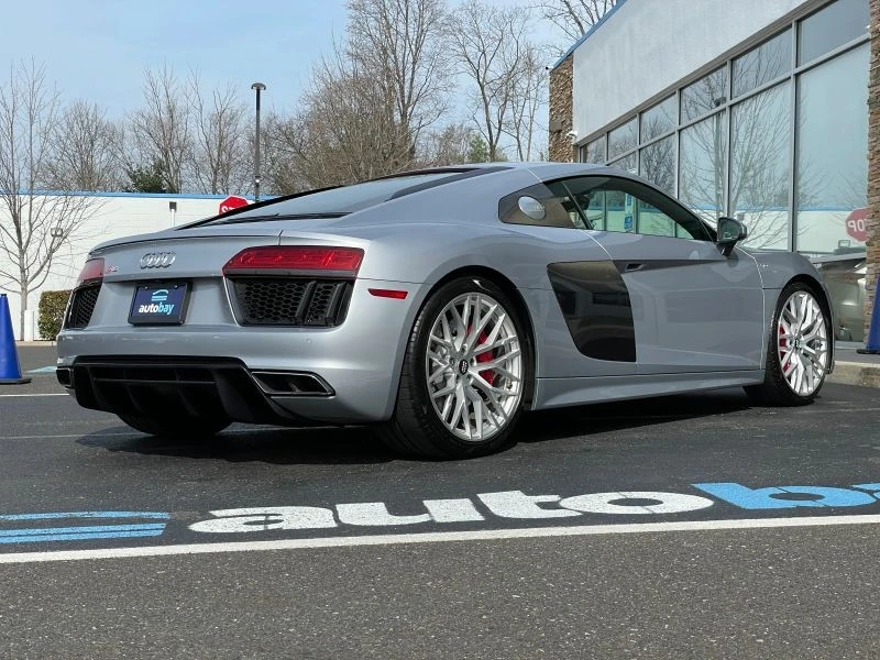 2017 Audi 4S R8 - Image 10 of 12
