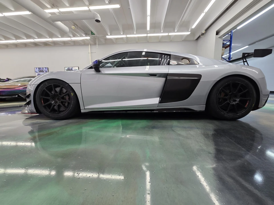 2017 Audi 4S R8 - Image 31 of 31