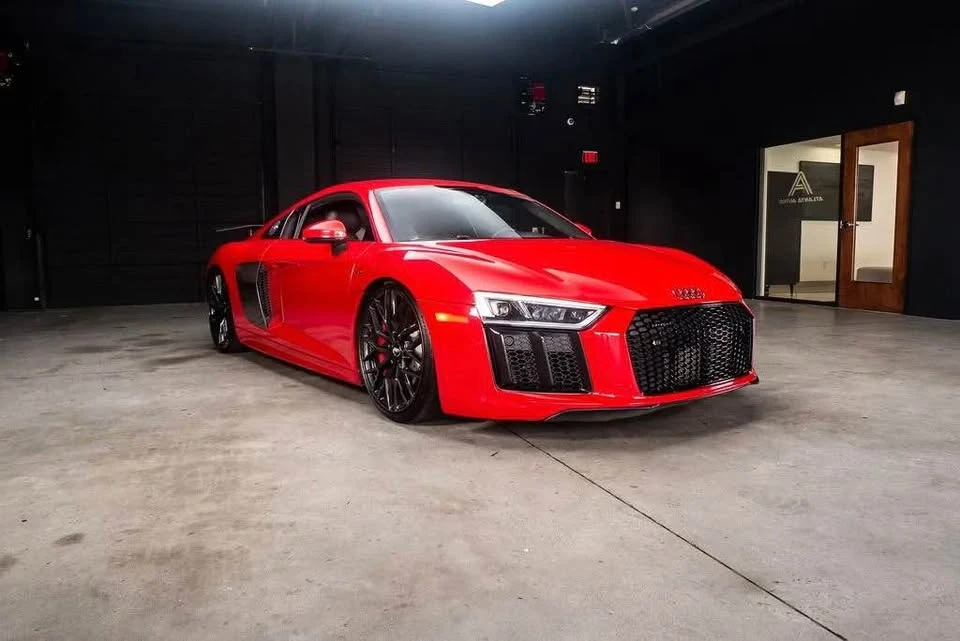 2017 Audi 4S R8 - Image 3 of 9