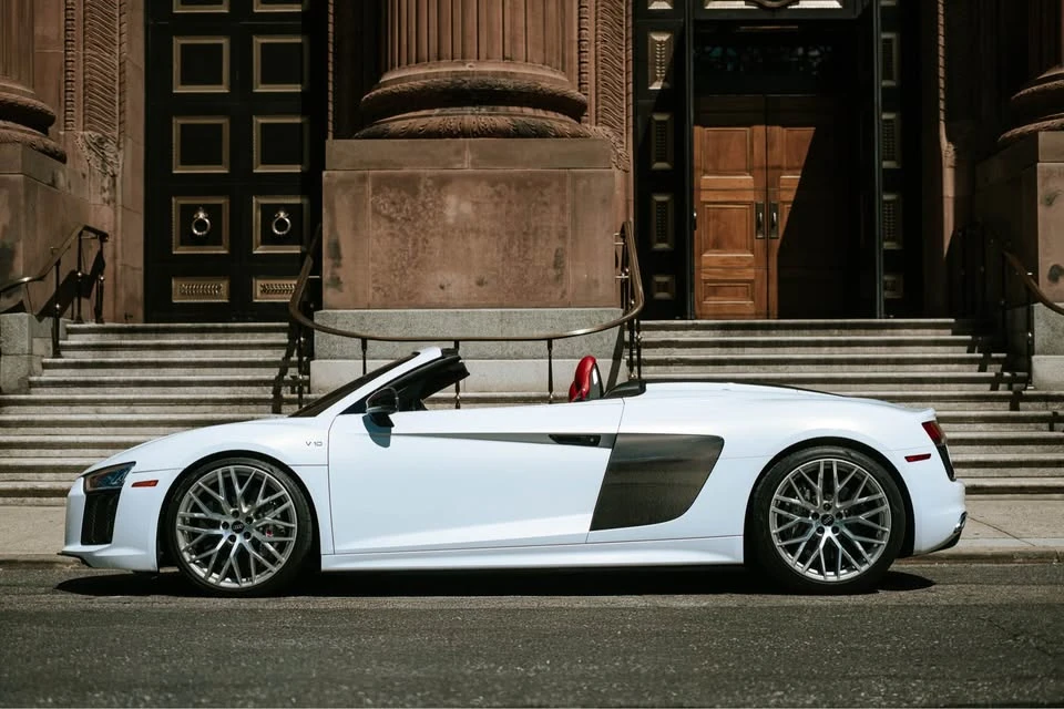 2017 Audi 4S R8 - Image 5 of 12