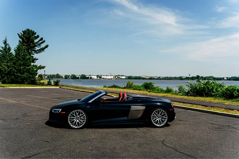2017 Audi 4S R8 - Image 8 of 12