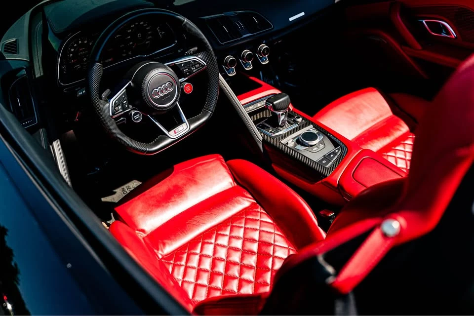 2017 Audi 4S R8 - Image 11 of 12
